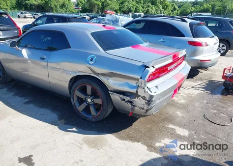 2013 Dodge Challenger Rallye Redline from USA, damaged, VIN 2C3CDYAG7DH745037
